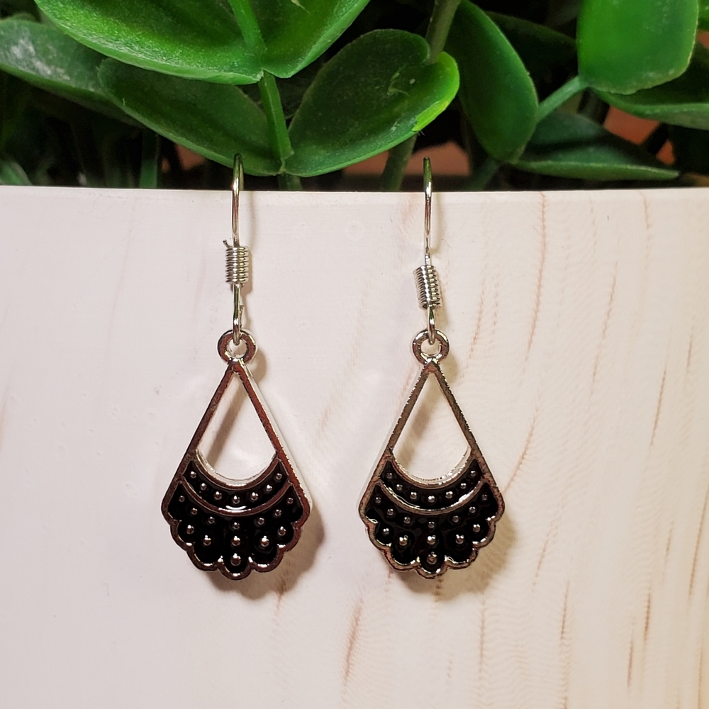 RBG Dissent Collar earrings